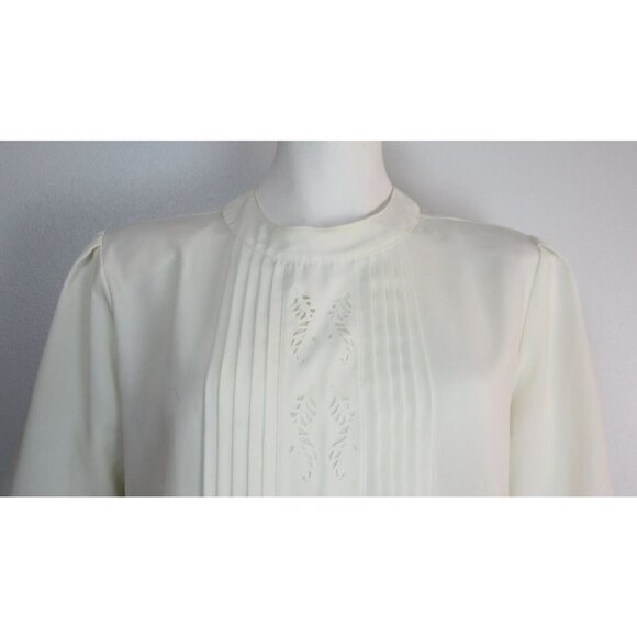 WOMEN'S IVORY WHITE SHORT SLEEVE SILKY TEXTURED BLOUSE - YVES ST. CLAIR - SIZE 8 - Picture 3 of 7